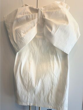 Maniju White Strapless Dress with Oversized Bow